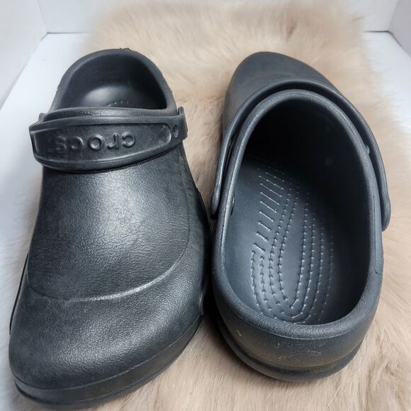 Crocs Bistro  Slip Resistant Unisex Clog Shoes